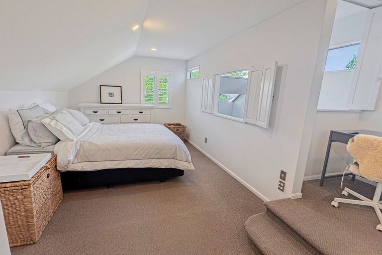 Photo of property in 120 Springfield Road, St Albans, Christchurch, 8014