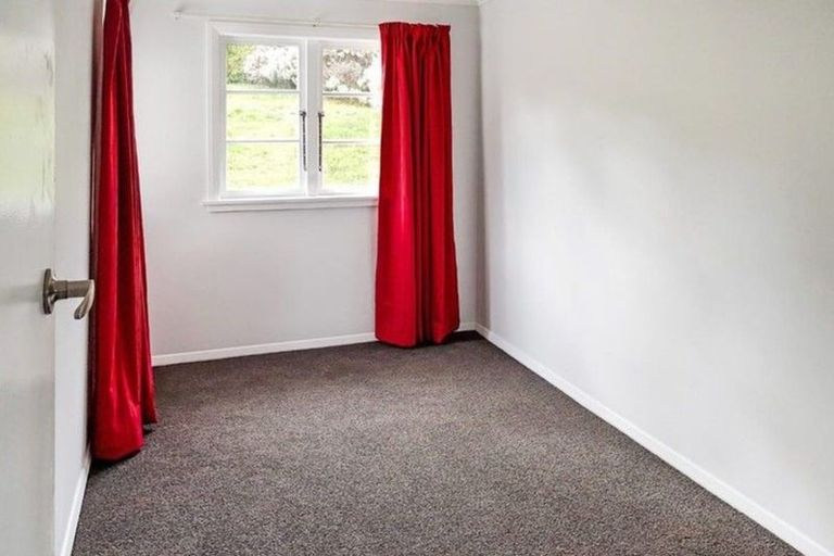 Photo of property in 56 Dimock Street, Titahi Bay, Porirua, 5022