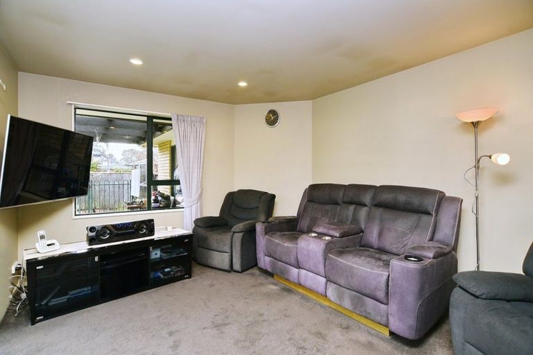 Photo of property in 21 Mcdougal Place, Kaiapoi, 7630