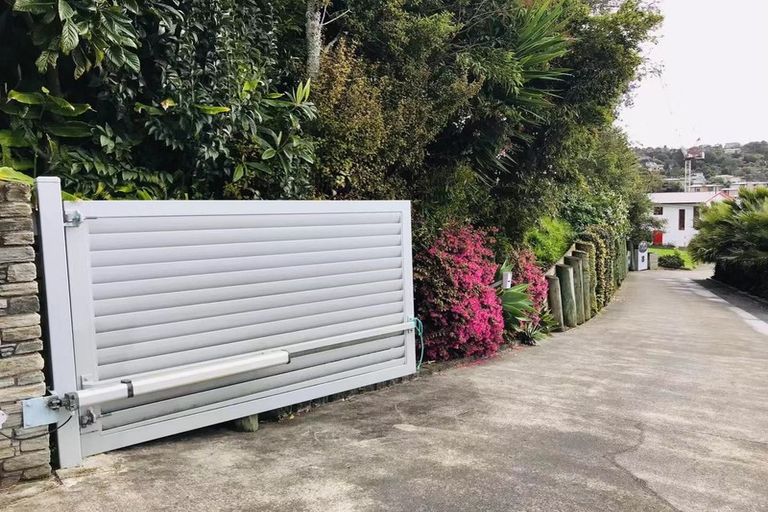 Photo of property in Wilk Heights, 11/8 Wilk Lane, Browns Bay, Auckland, 0630