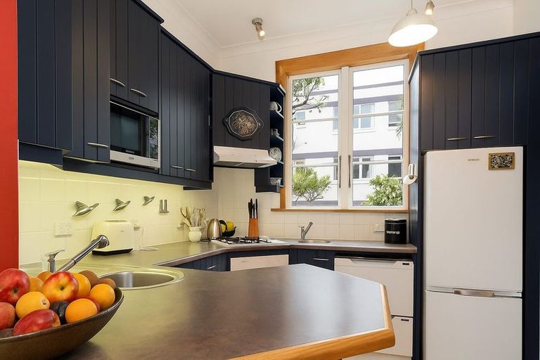 Photo of property in 31 Washington Avenue, Brooklyn, Wellington, 6021