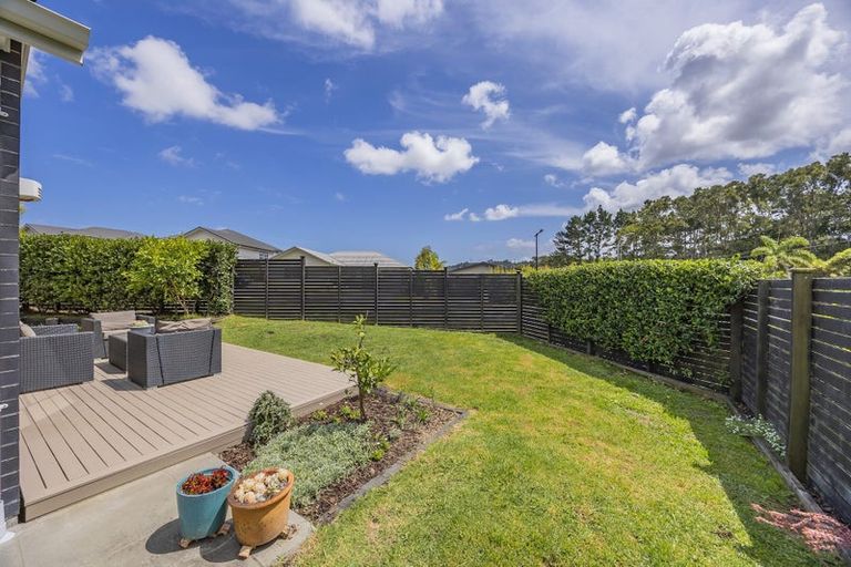 Photo of property in 67 Matua Road, Huapai, Kumeu, 0810