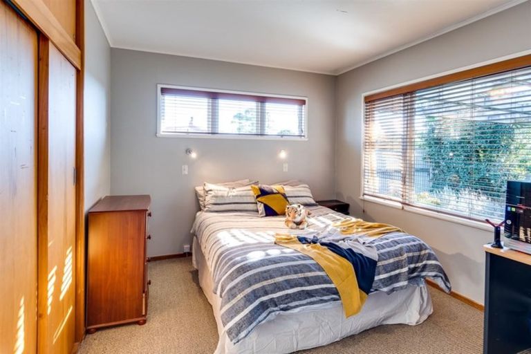 Photo of property in 10 Hastie Place, Onekawa, Napier, 4110