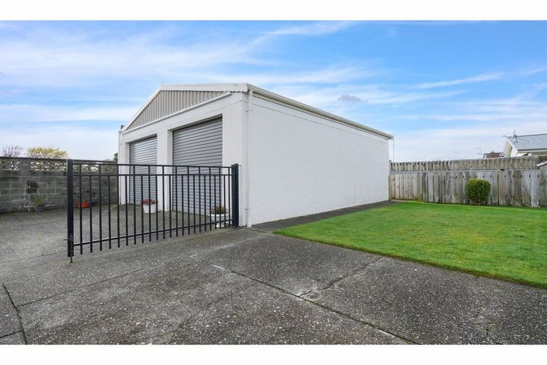 Photo of property in 160 Inglewood Road, Newfield, Invercargill, 9812