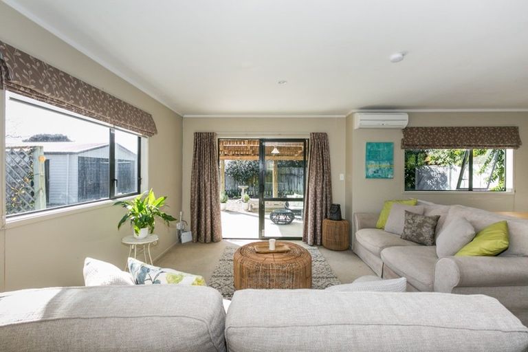 Photo of property in 812a Lumsden Road, Akina, Hastings, 4122