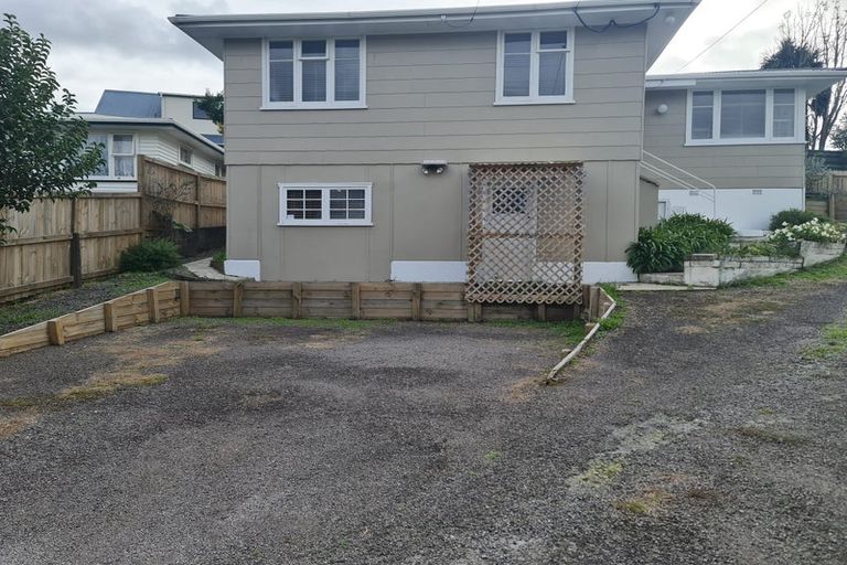 Photo of property in 21 Roys Road, Parkvale, Tauranga, 3112