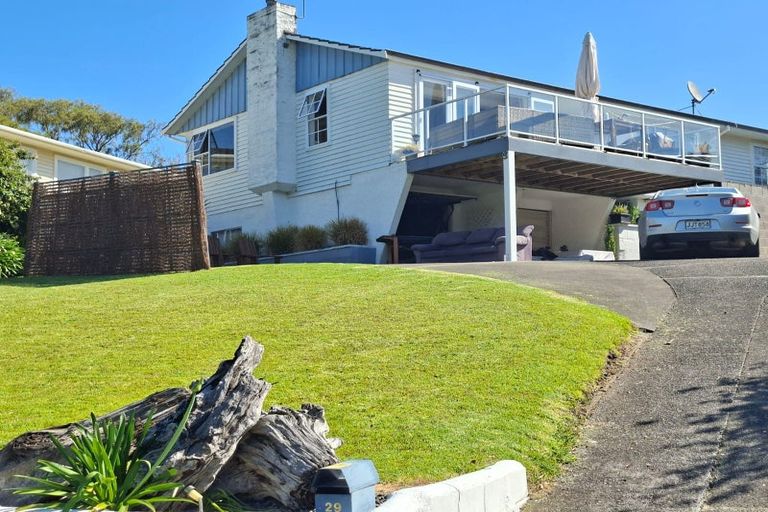 Photo of property in 29 Parkes Avenue, Saint Johns Hill, Whanganui, 4501
