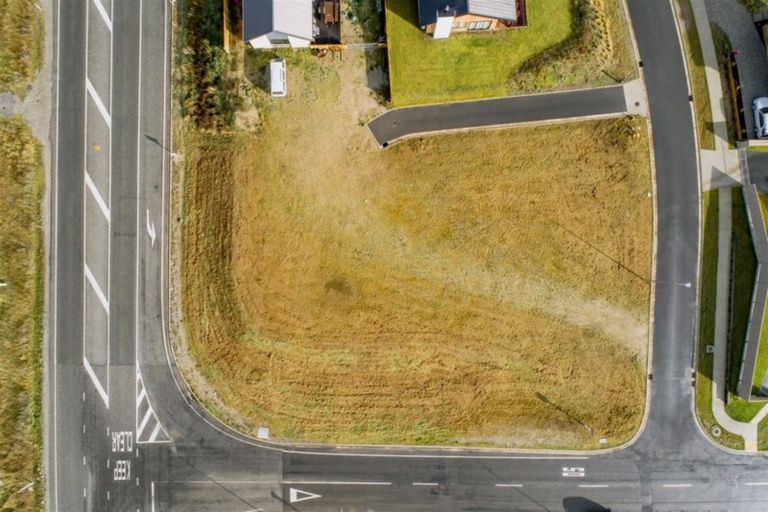 Photo of property in 2 Hebbard Court, Albert Town, Wanaka, 9305