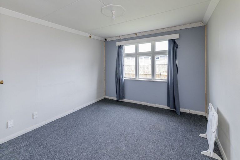 Photo of property in 59 Tiro Tiro Road, Levin, 5510