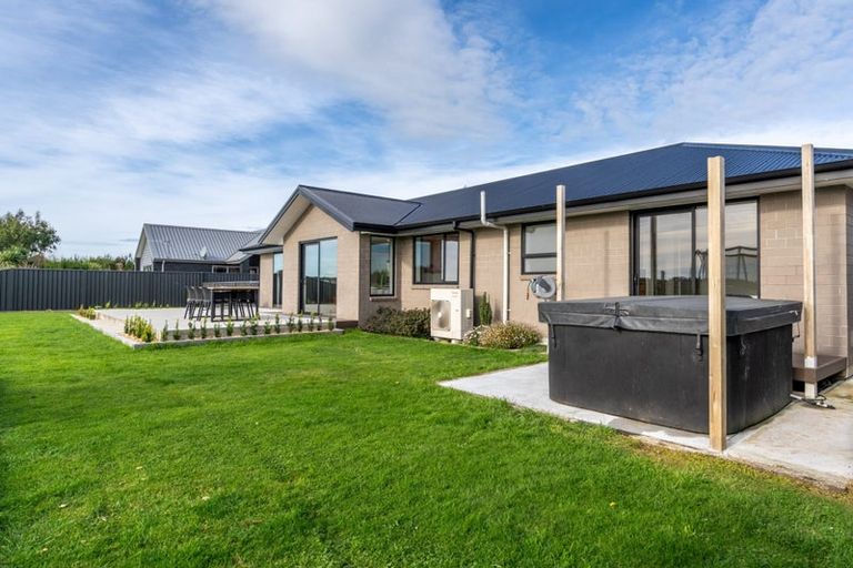 Photo of property in 28 Lindsay Way, Grasmere, Invercargill, 9810