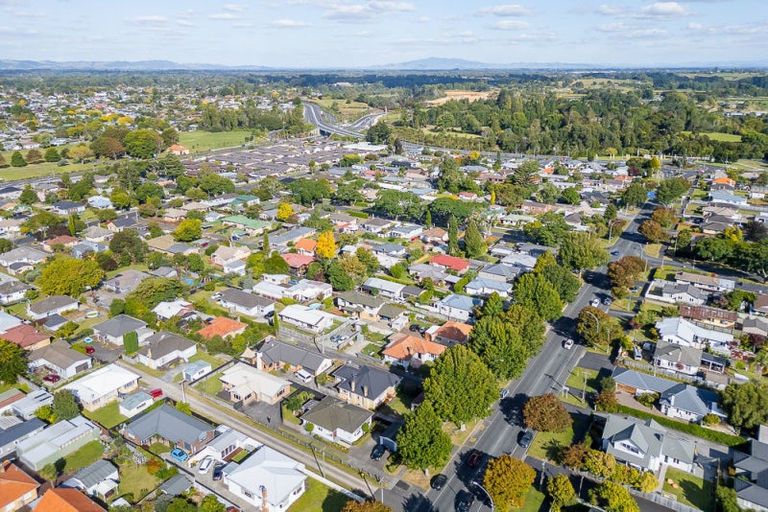 Photo of property in 64 Galloway Street, Hamilton East, Hamilton, 3216