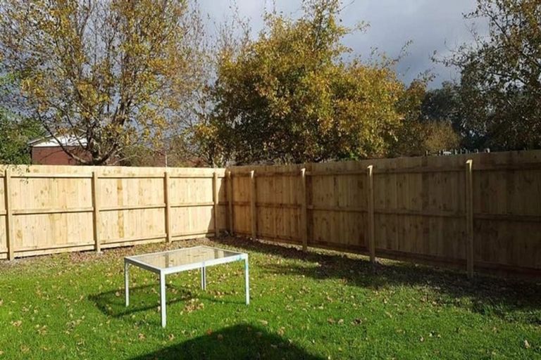 Photo of property in 45 Kona Crescent, Henderson, Auckland, 0610