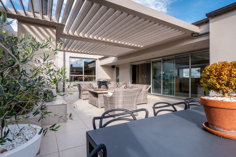 Photo of property in 1 Advance Terrace, Arrowtown, 9302