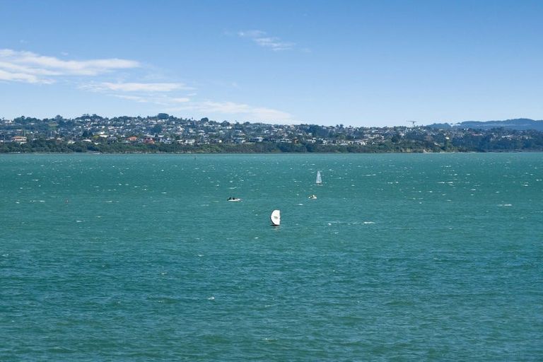 Photo of property in 53 St Michaels Avenue, Point Chevalier, Auckland, 1022