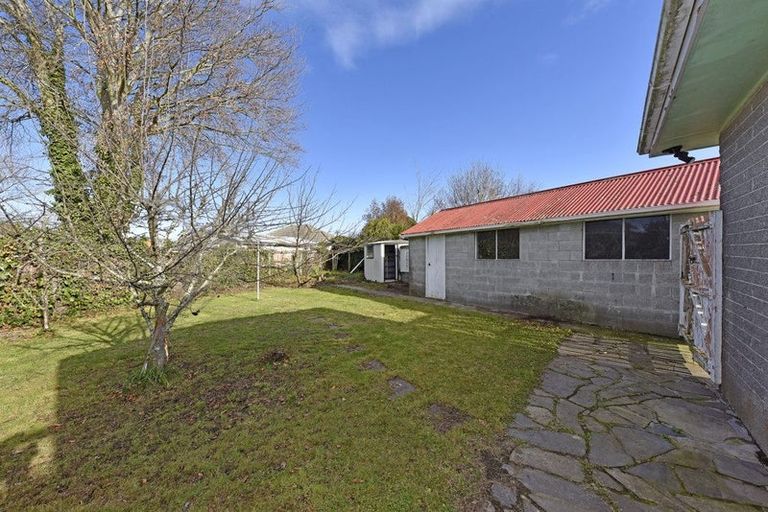 Photo of property in 29 Greendale Avenue, Avonhead, Christchurch, 8042