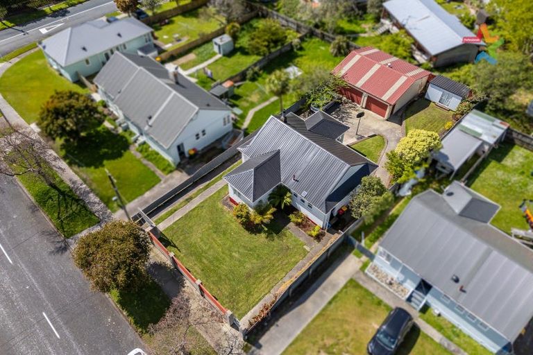 Photo of property in 93 Seddon Street, Naenae, Lower Hutt, 5011