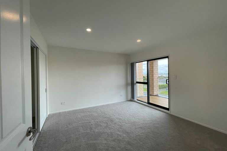Photo of property in 36a Vodanovich Road, Te Atatu South, Auckland, 0610