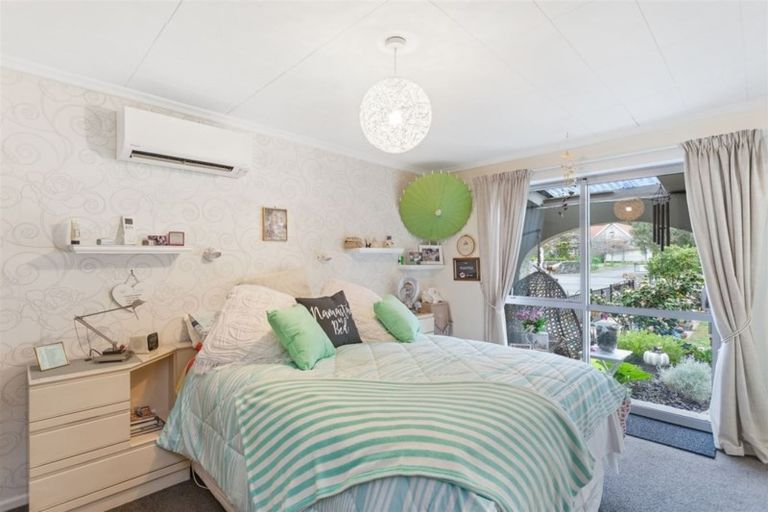 Photo of property in 41 Main Road, Redcliffs, Christchurch, 8081