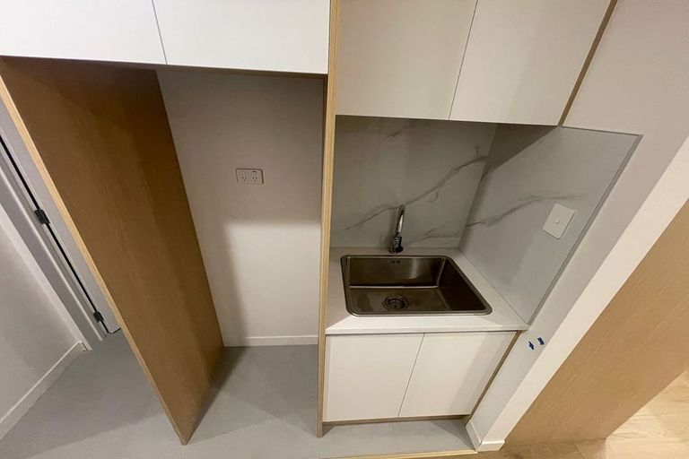 Photo of property in 9 Palmer Avenue, Glen Eden, Auckland, 0602