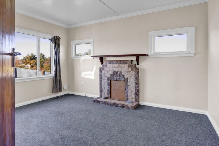 Photo of property in 35 Norfolk Street, Patea, 4520