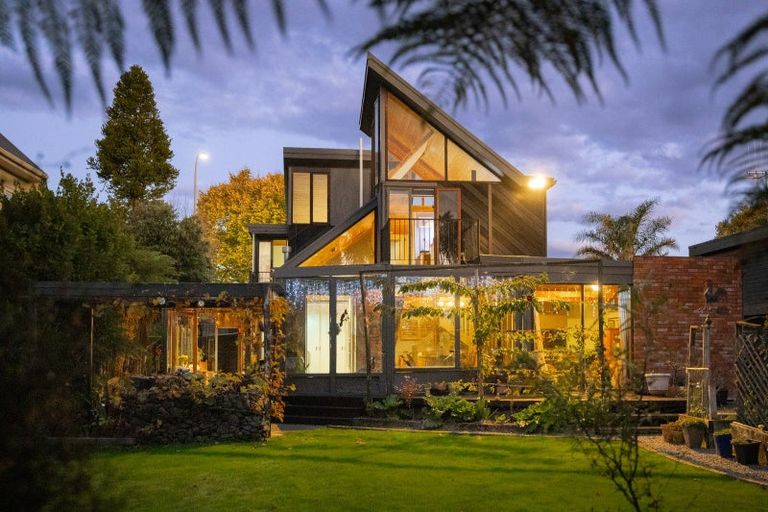 Photo of property in 69b Te Awe Awe Street, Hokowhitu, Palmerston North, 4410