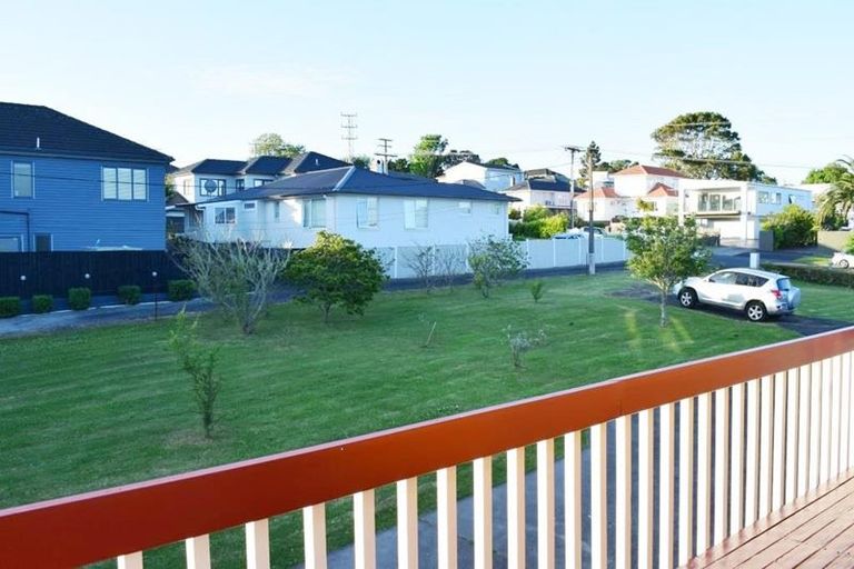 Photo of property in 87 Francis Street, Hauraki, Auckland, 0622