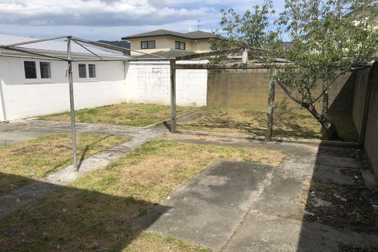Photo of property in 206 Taita Drive, Avalon, Lower Hutt, 5011