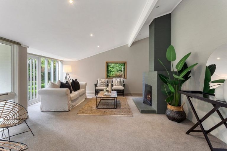 Photo of property in 17 Chepstow Avenue, Fendalton, Christchurch, 8052