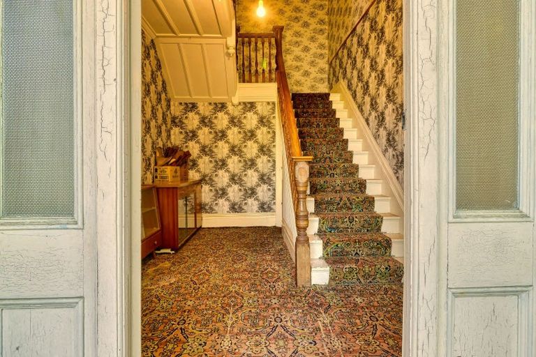 Photo of property in 26 Thompson Road, Bluff Hill, Napier, 4110