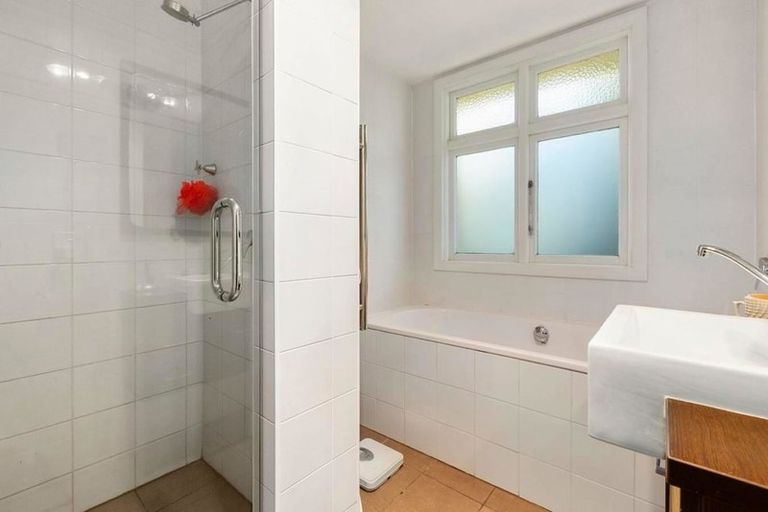 Photo of property in 56 Pacific Street, Roslyn, Dunedin, 9010