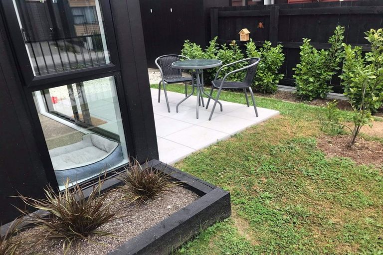 Photo of property in 4 Regiment Road, Papakura, 2110