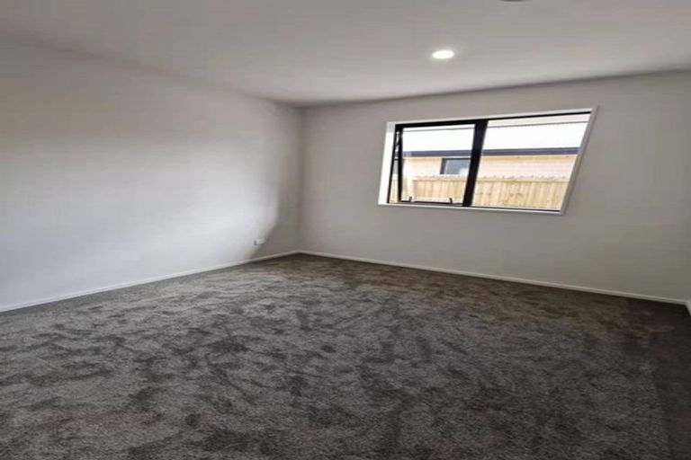 Photo of property in 17 Ensete Road, Wigram, Christchurch, 8025