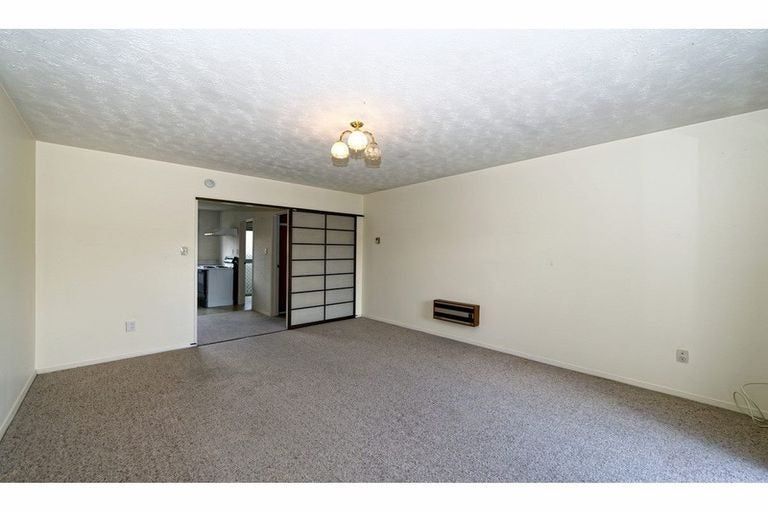 Photo of property in 2/16 Leslie Street, Upper Riccarton, Christchurch, 8041