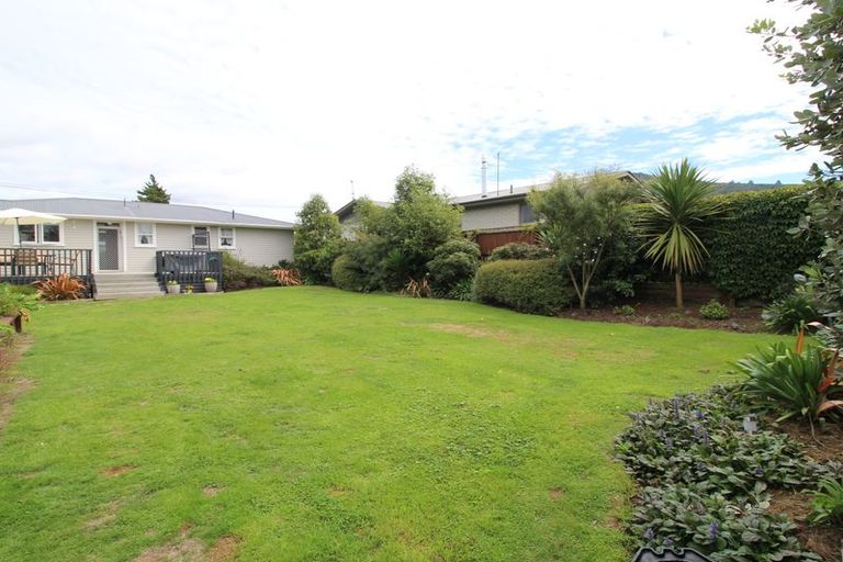 Photo of property in 6 Euan Street, Mangakakahi, Rotorua, 3015