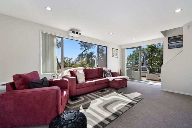 Photo of property in 118c Coronation Road, Hillcrest, Auckland, 0627