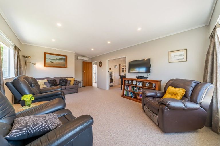 Photo of property in 16a Stephen Street, Trentham, Upper Hutt, 5018