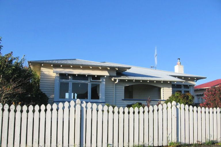 Photo of property in 7 Kowhai Avenue, Takaro, Palmerston North, 4410