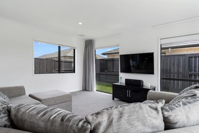 Photo of property in 85 Puhirake Crescent, Pyes Pa, Tauranga, 3112