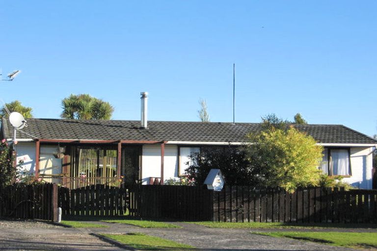 Photo of property in 35 Weka Place, Tokoroa, 3420