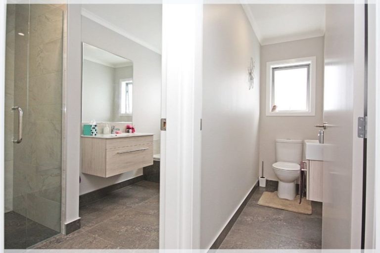 Photo of property in 26 Forbes Road, Foxton Beach, Foxton, 4815