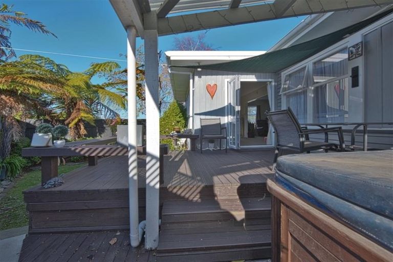 Photo of property in 7 Rochester Street, Tamatea, Napier, 4112
