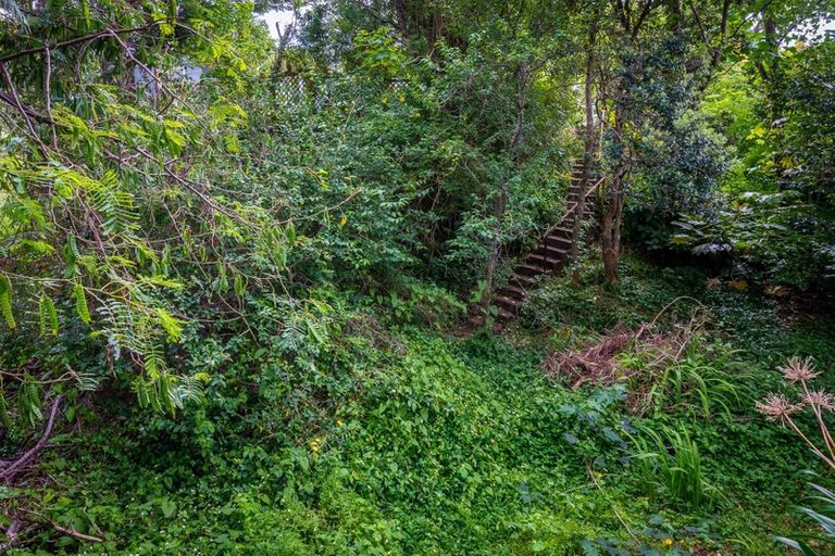 Photo of property in 102 Rosetta Road, Raumati South, Paraparaumu, 5032