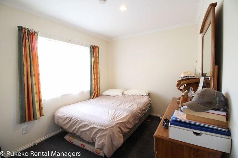 Photo of property in 9 Aronia Way, Goodwood Heights, Auckland, 2105