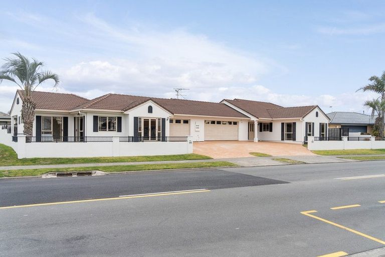 Photo of property in 50 Gravatt Road, Papamoa Beach, Papamoa, 3118