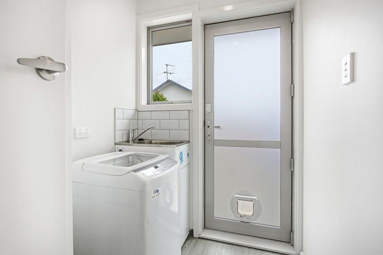Photo of property in 2/19 Glenside Avenue, Ilam, Christchurch, 8041