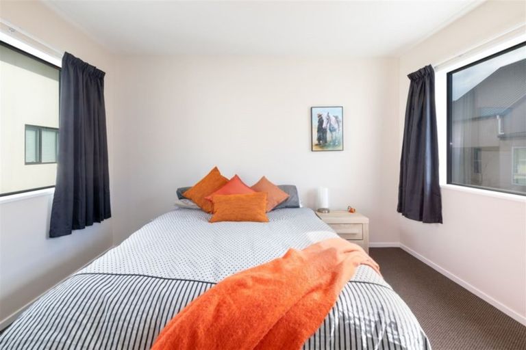 Photo of property in 12 Broadbent Street, Riccarton, Christchurch, 8041