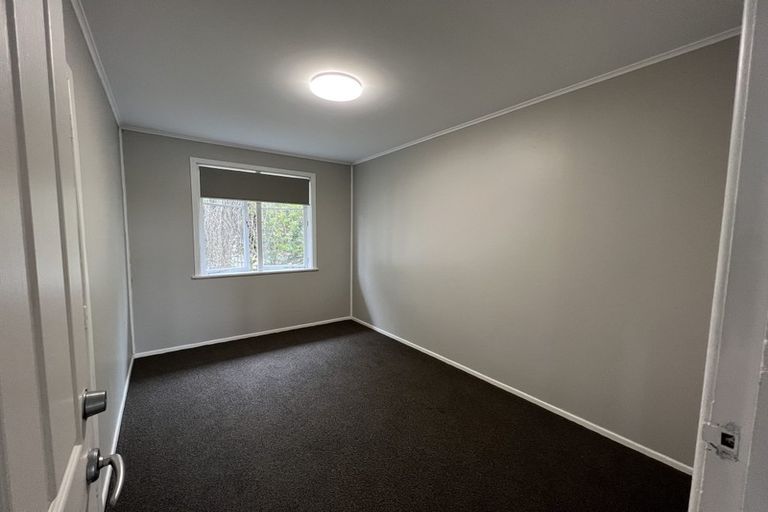 Photo of property in 36 Meilland Place, Glen Eden, Auckland, 0602