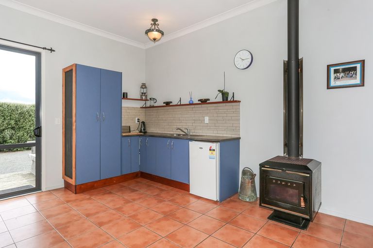 Photo of property in 221 Dominion Road, Tuakau, 2121