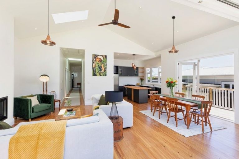 Photo of property in 11 Empire Road, Devonport, Auckland, 0624