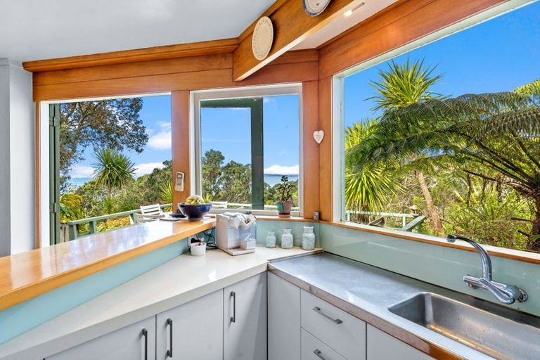 Photo of property in 103 Churchill Road, Murrays Bay, Auckland, 0630